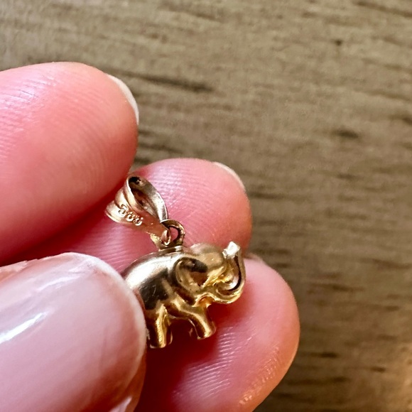 NEW 14k Gold Tiny Charms / 14k Gold Elephant Charm / 14k Gold Butterfly Charm - Picture 3 of 5